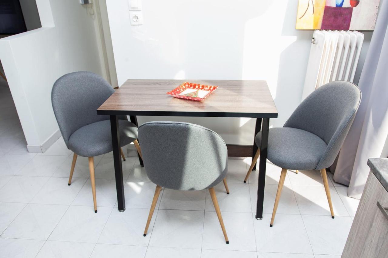 Appartement Modern Apt In Heart Of Paleo Faliro! à Athènes Extérieur photo